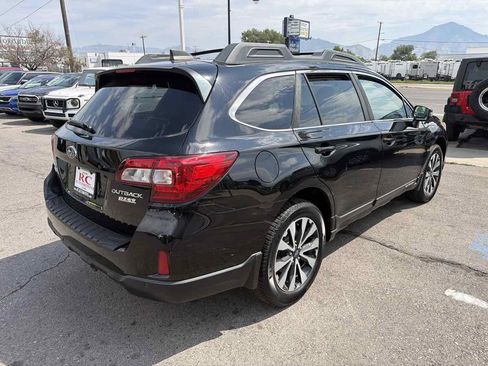 Used 2017 Subaru Outback 2.5i Limited AWD/4WD image 5