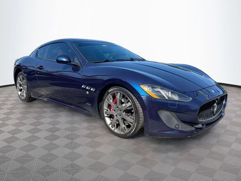Used 2015 Maserati GranTurismo Sport image 4