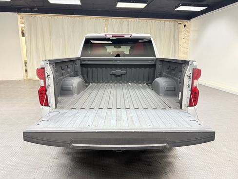 Used 2022 Chevrolet Silverado 1500 Custom w/ LPO, Dark Essentials Package image 5