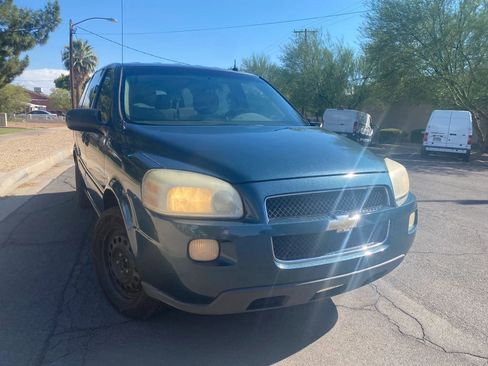 Used 2005 Chevrolet Uplander w/ Climate Package FWD image 7