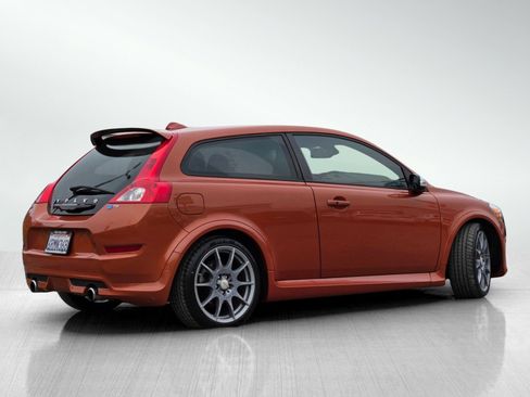 Used 2011 Volvo C30 T5 R-Design image 4