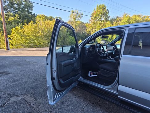 New 2025 Ford F150 XLT w/ Equipment Group 302A MID image 12