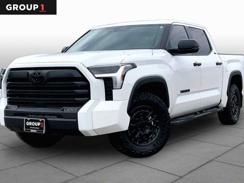 Used 2026 Toyota Tundra SR5 image 1