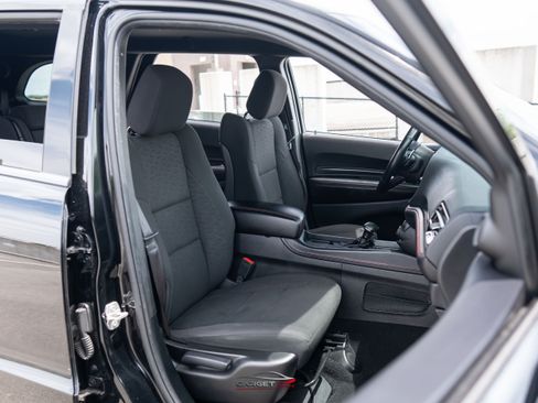 Used 2023 Dodge Durango R/T RWD image 17