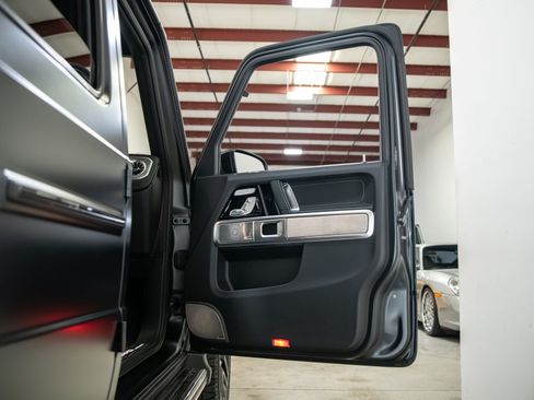 Used 2021 Mercedes-Benz G 63 AMG 4MATIC image 37