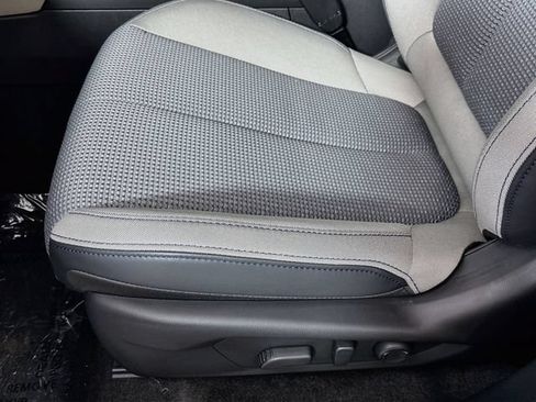 New 2026 Subaru Forester Premium AWD/4WD image 18
