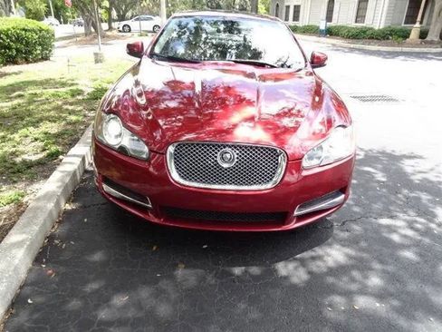 Used 2009 Jaguar XF Luxury image 4