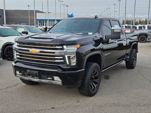 Used 2023 Chevrolet Silverado 3500 High Country image 8