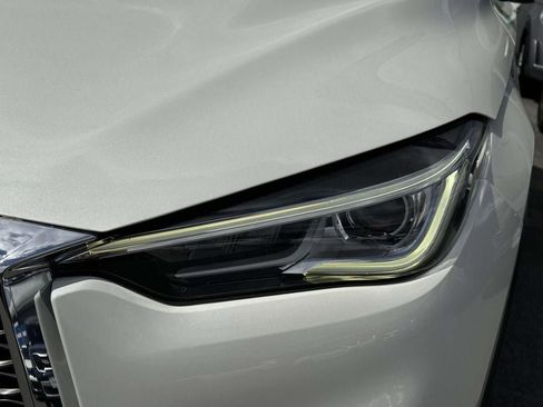 Used 2022 INFINITI QX50 Essential AWD/4WD image 8