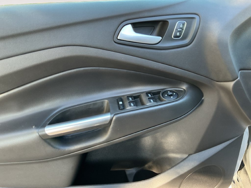 Used 2018 Ford Escape SE AWD/4WD image 10