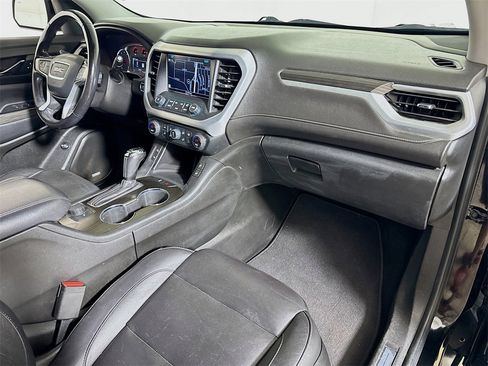 Used 2019 GMC Acadia SLT w/ Black Edition image 29