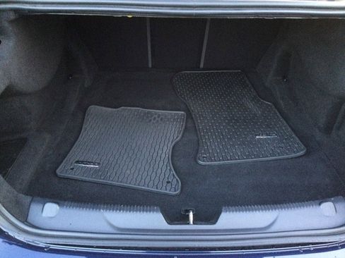 Used 2018 Jaguar XE R-Sport image 23