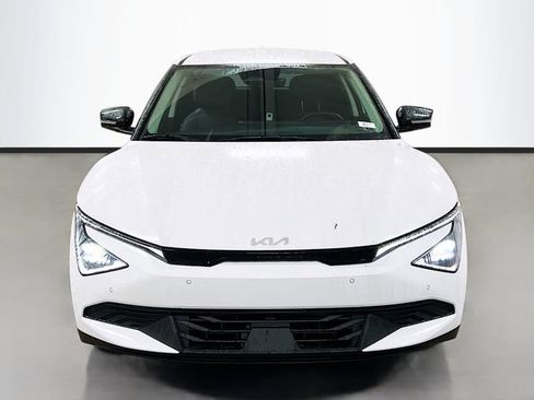 New 2025 Kia EV6 Light image 2