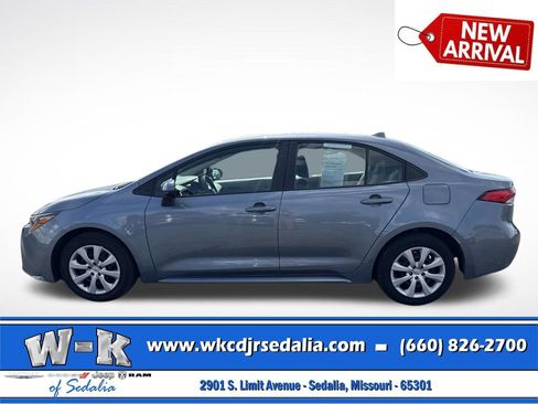 Used 2024 Toyota Corolla LE FWD image 10