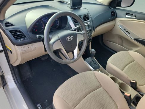 Used 2017 Hyundai Accent SE image 12