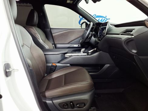 Used 2024 Lexus TX 350 FWD w/ Captains Chair Package image 12
