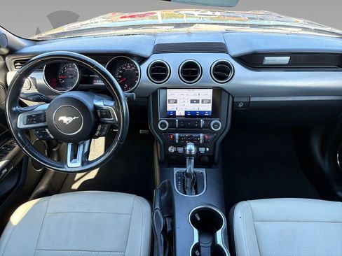 Used 2022 Ford Mustang Premium image 3