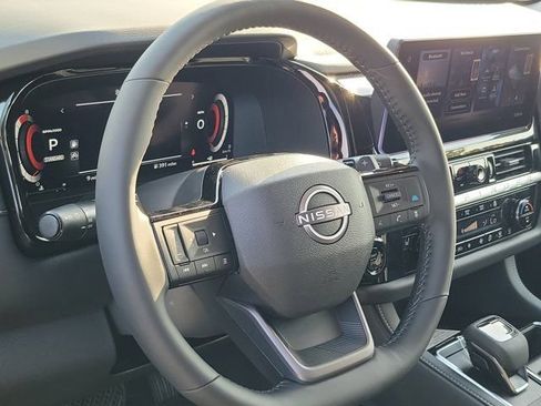New 2026 Nissan Pathfinder SL FWD image 8
