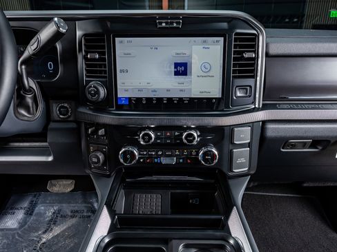 Used 2026 Ford F250 Platinum image 24