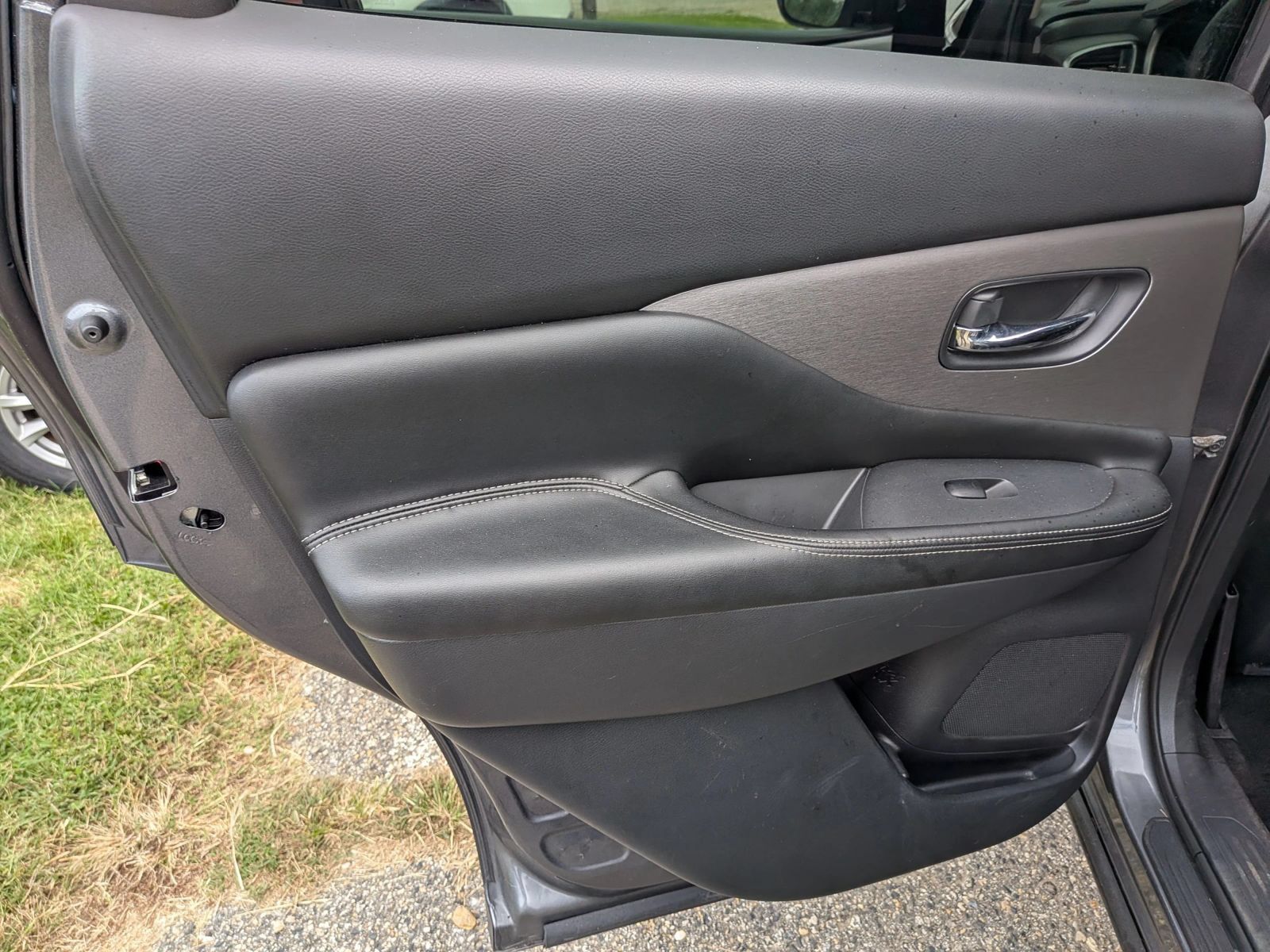 Used 2021 Nissan Murano S AWD/4WD image 24