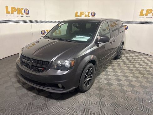 Used 2015 Dodge Grand Caravan SXT w/ Blacktop Package image 11