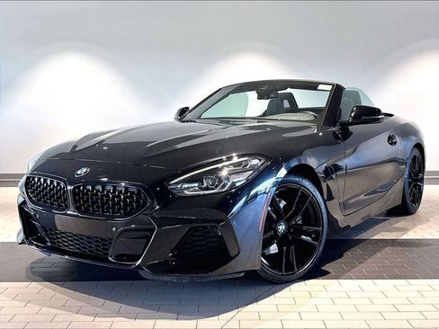 Used 2022 BMW Z4 sDrive30i w/ M Sport Package RWD image 1