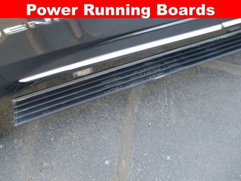 Used 2021 GMC Yukon Denali w/ Denali Ultimate Package image 16