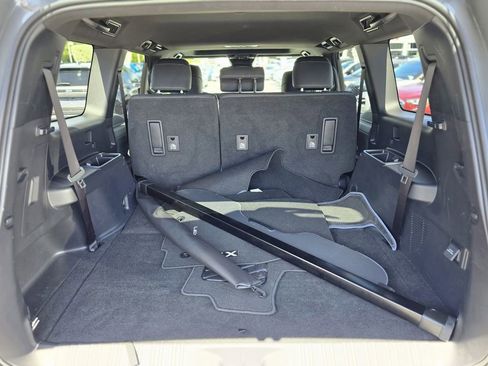 Used 2024 Lexus GX 550 w/ Accessory Package (31) AWD/4WD image 6