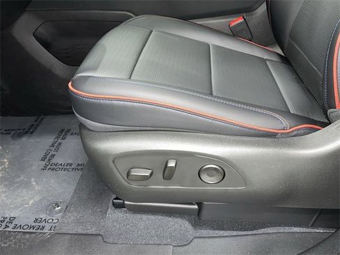 New 2025 Chevrolet Silverado EV RST image 21