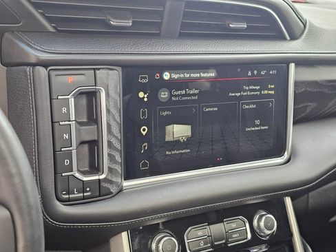 Used 2024 GMC Yukon Denali w/ Denali Reserve Package AWD/4WD image 35