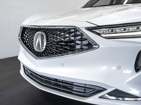 Used 2023 Acura MDX FWD w/ Technology Package image 10