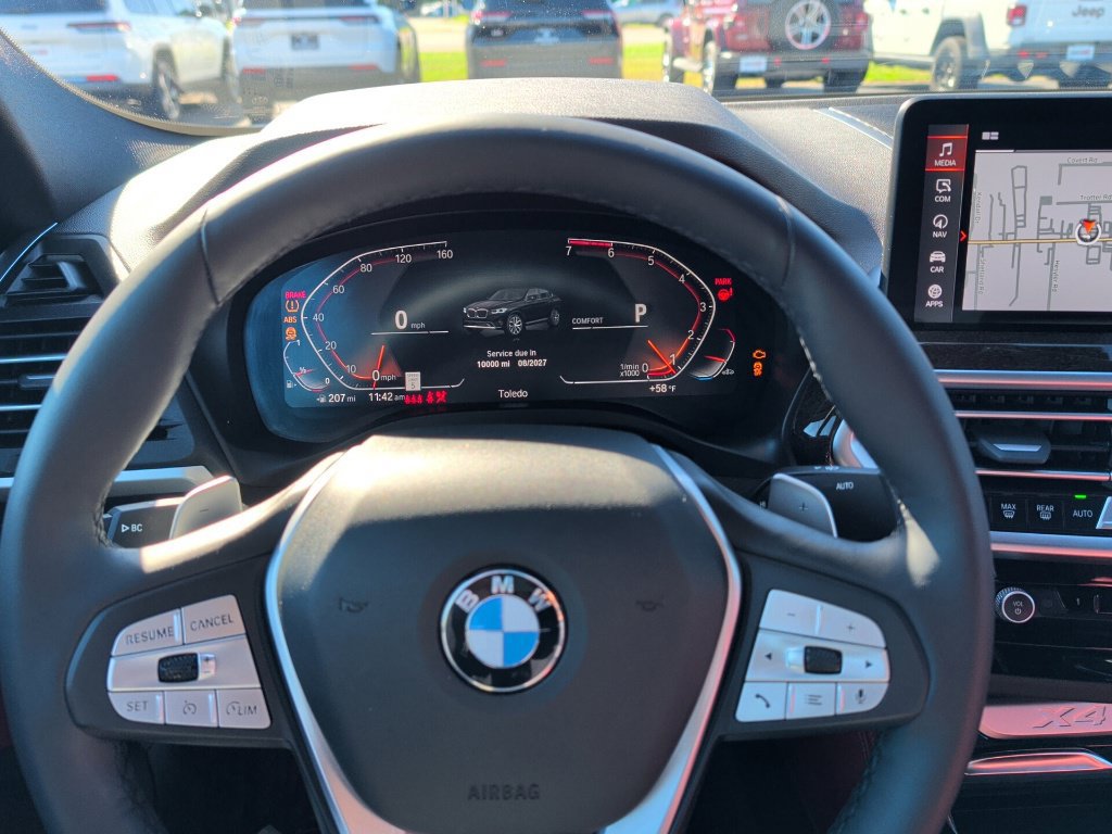 Used 2025 BMW X4 xDrive30i w/ Premium Package AWD/4WD image 8