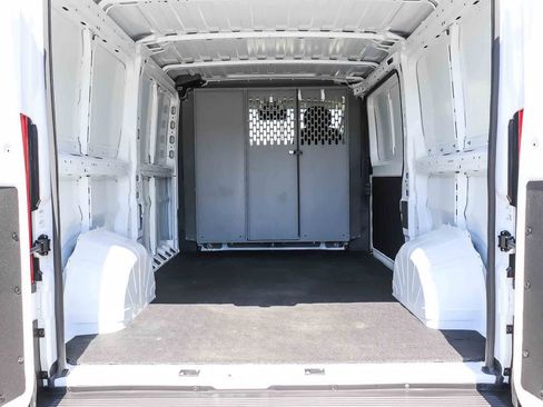 Used 2026 RAM ProMaster 2500 FWD image 27