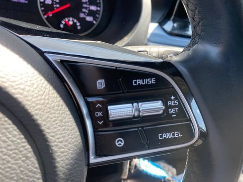 Used 2021 Kia Seltos S FWD image 14
