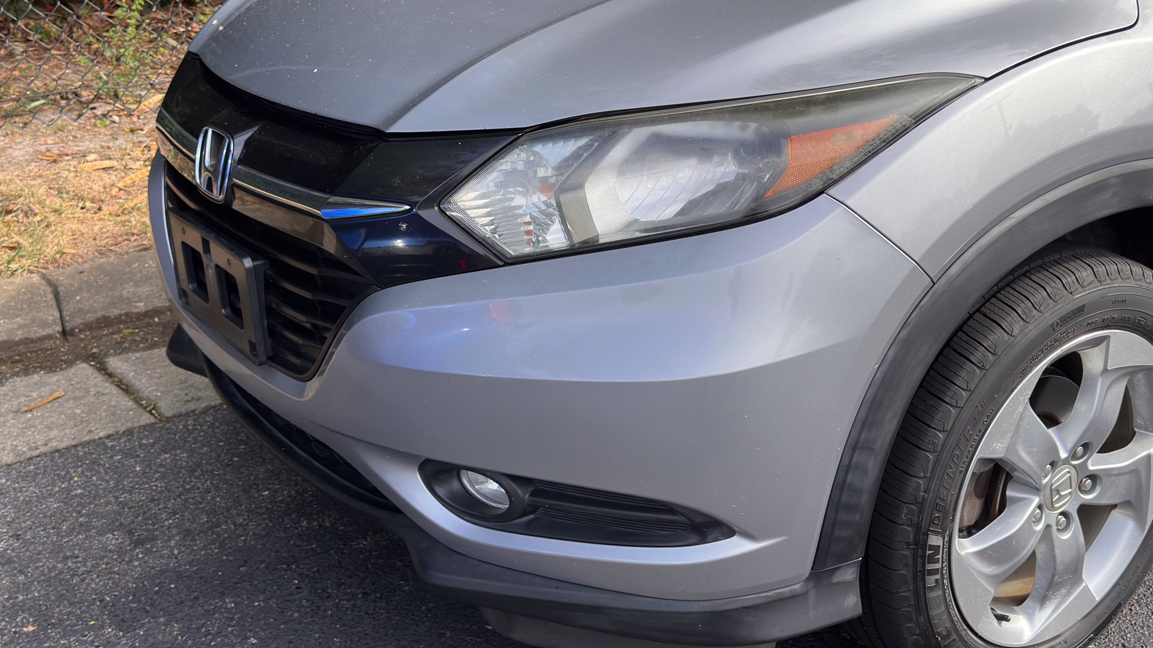 Used 2017 Honda HR-V EX-L image 12