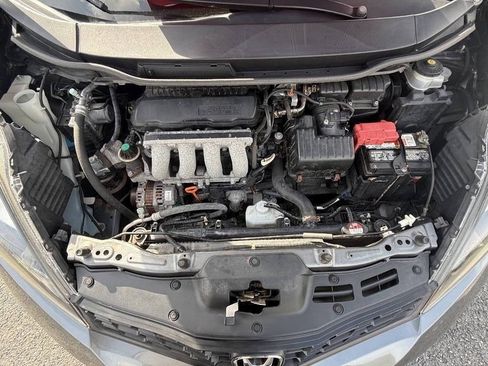 Used 2013 Honda Fit Sport image 29