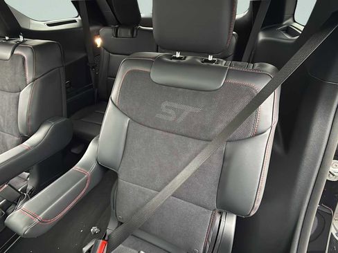New 2026 Ford Explorer ST w/ Sun And Sound Package image 36