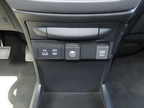 New 2026 Honda Odyssey Touring image 25