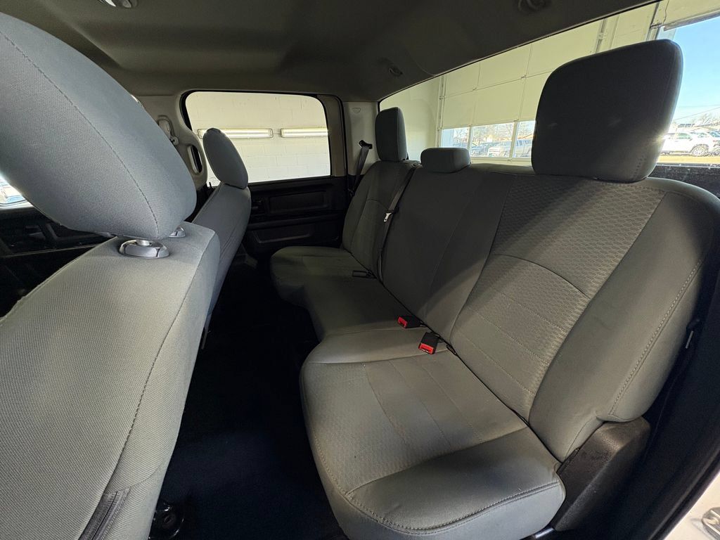 Used 2019 RAM 1500 ST w/ SXT Appearance Group AWD/4WD image 27