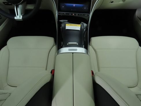 Certified 2025 Mercedes-Benz C 300 Sedan image 16