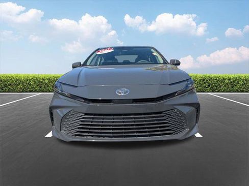 Certified 2025 Toyota Camry LE FWD image 11
