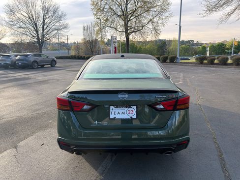 New 2026 Nissan Altima 2.5 SR image 6