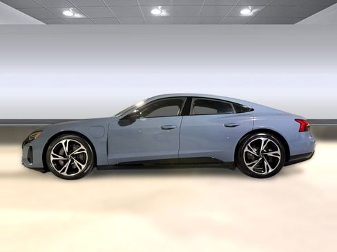 Certified 2022 Audi e-tron GT Prestige w/ Prestige Package image 2