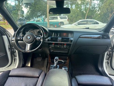Used 2017 BMW X4 xDrive28i image 24
