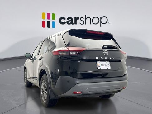 Used 2023 Nissan Rogue S AWD/4WD image 3
