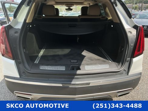 Used 2021 Cadillac XT5 Premium Luxury w/ Platinum Package AWD/4WD image 22