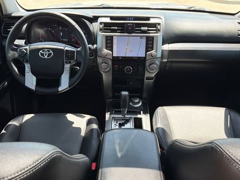 Used 2021 Toyota 4Runner SR5 Premium w/ Moonroof Package AWD/4WD image 12
