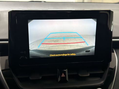 Used 2024 Toyota Corolla LE FWD image 22