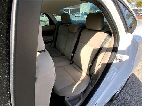Used 2016 Ford Focus SE image 21