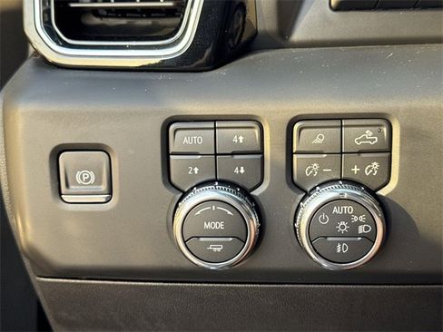 New 2026 GMC Sierra 1500 Denali Ultimate image 17